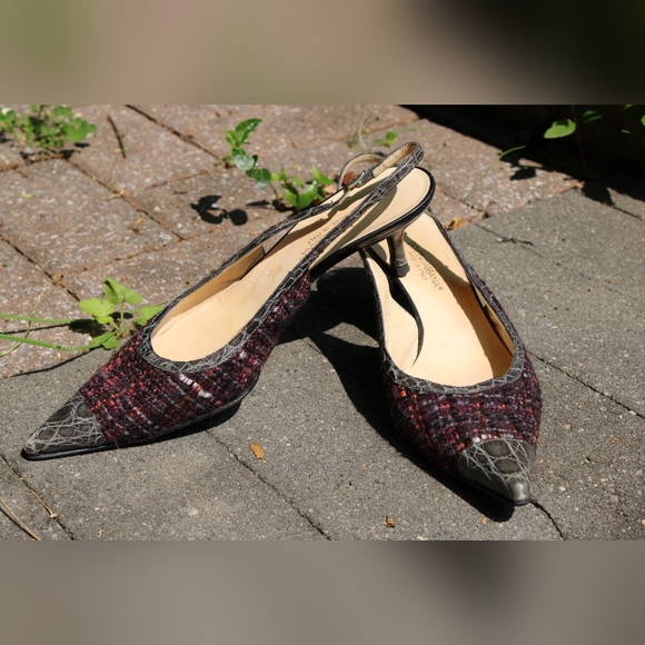 Dolce and Gabbana tweed and crocodile slingbacks - Picture 2 of 6